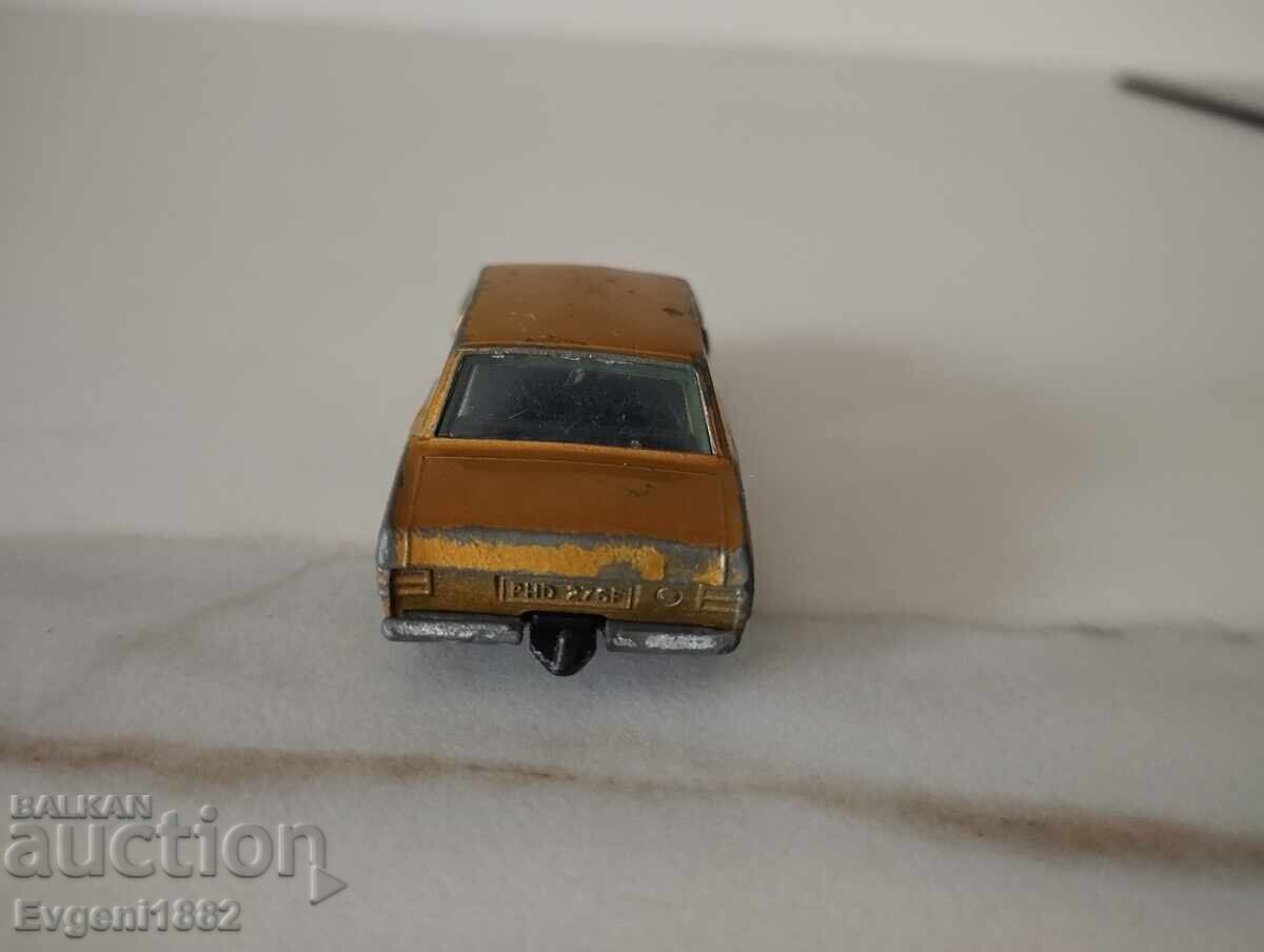 Ford Cortina Matchbox made in Bulgaria Matchbox Trolley - 5 Ford Cortina Matchbox made in Bulgaria Matchbox Trolley - 5