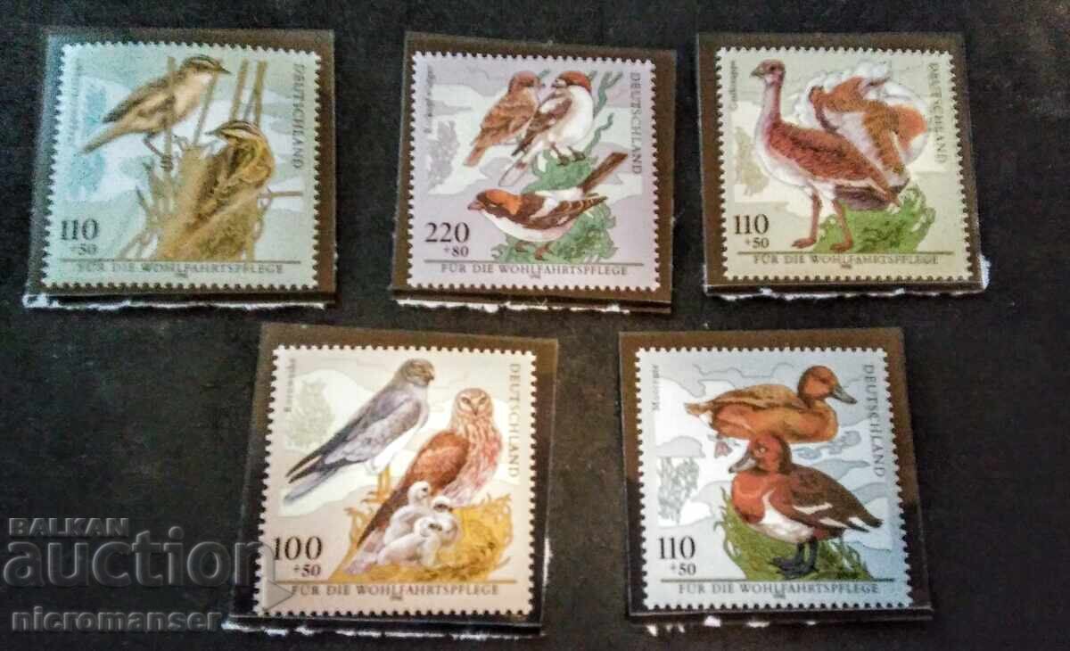 Филателия, блокове и серии марки без щампи. Описание!