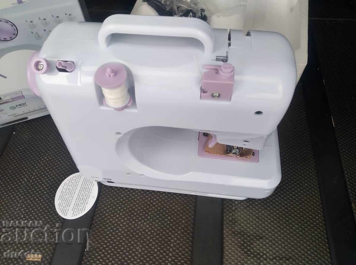 Παράδοση Οικιακή Ραπτομηχανή Elite 12 προγραμμάτων καινούργια Παράδοση Οικιακή Ραπτομηχανή Elite 12 προγραμμάτων καινούργια