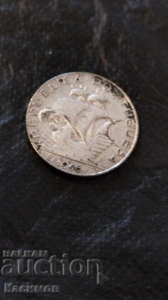 Auction  Old silver coin from Portugal 2.50 Escudos 1946