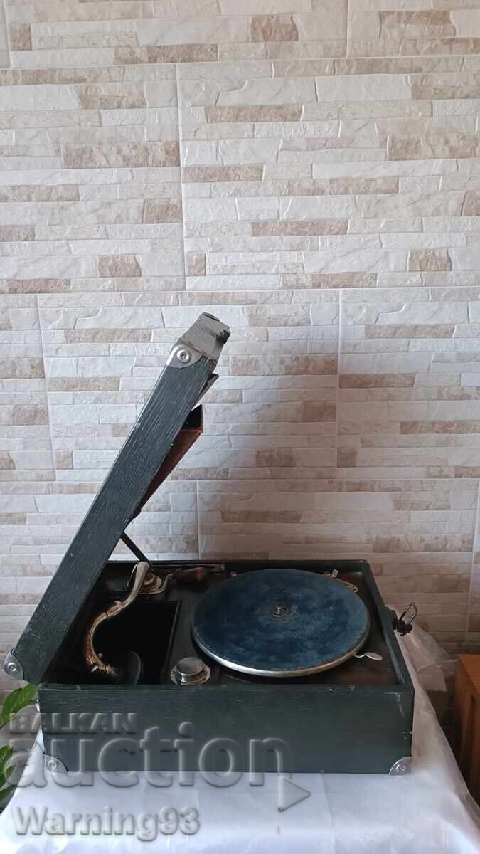 Доставка на Стар български грамофон с манивела -Radio Electric -1930"г