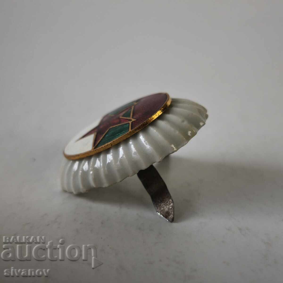 Licitație Veche cocardă din porțelan cu email, armata bulgară #6226