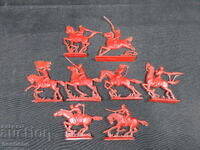 8 OLD RETRO SOVIET USSR PLASTIC FIGURES SOLDIERS CAVALRY