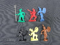 6 OLD RETRO SOCIALIST PLASTIC TOY FIGURES GLADIATORS