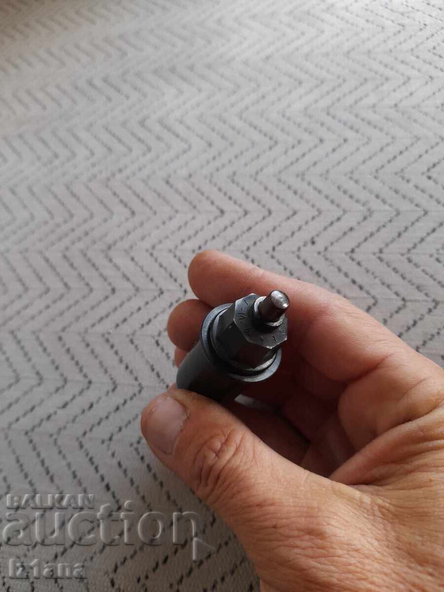 Licitație Veche cheie leneșă