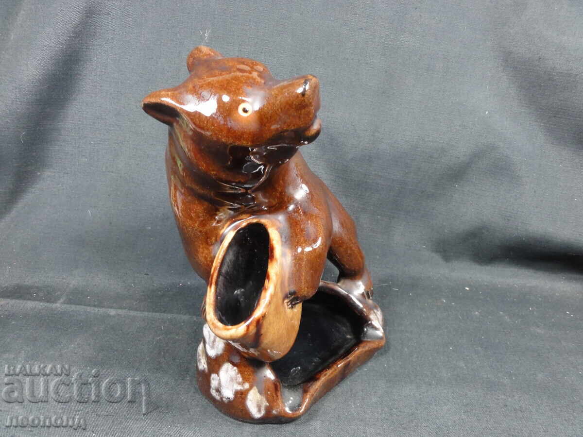 VECHE FIGURINĂ CERAMICĂ RETRO SOVIETICĂ URS APLICĂ DE CENUȘĂ cu preț € 15.00 | 29.34 BGN