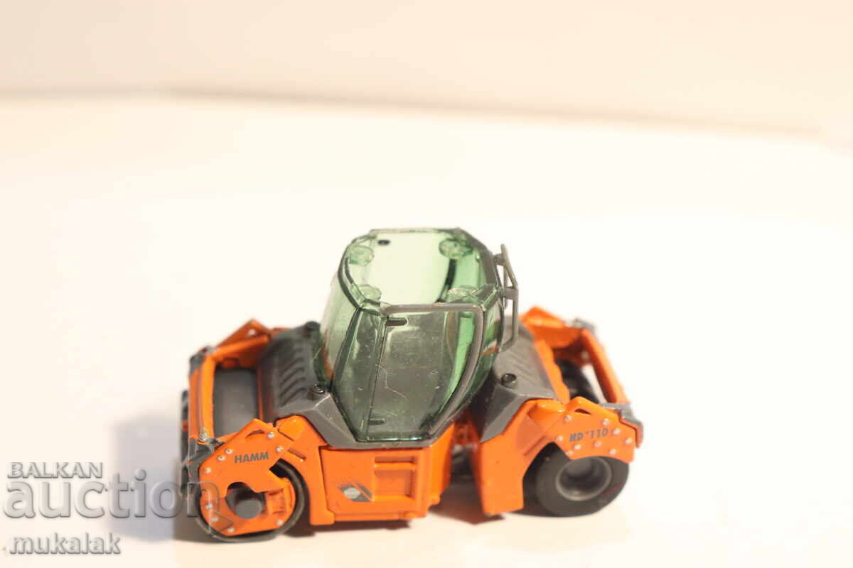 SCHUCO H0 1/87 ΒΑΛΤΟΣ ΑΣΦΑΛΤΟΥ ΜΟΝΤΕΛΟ ΑΥΤΟΚΙΝΗΤΟΥ με τιμή € 6.00 | 11.73 BGN