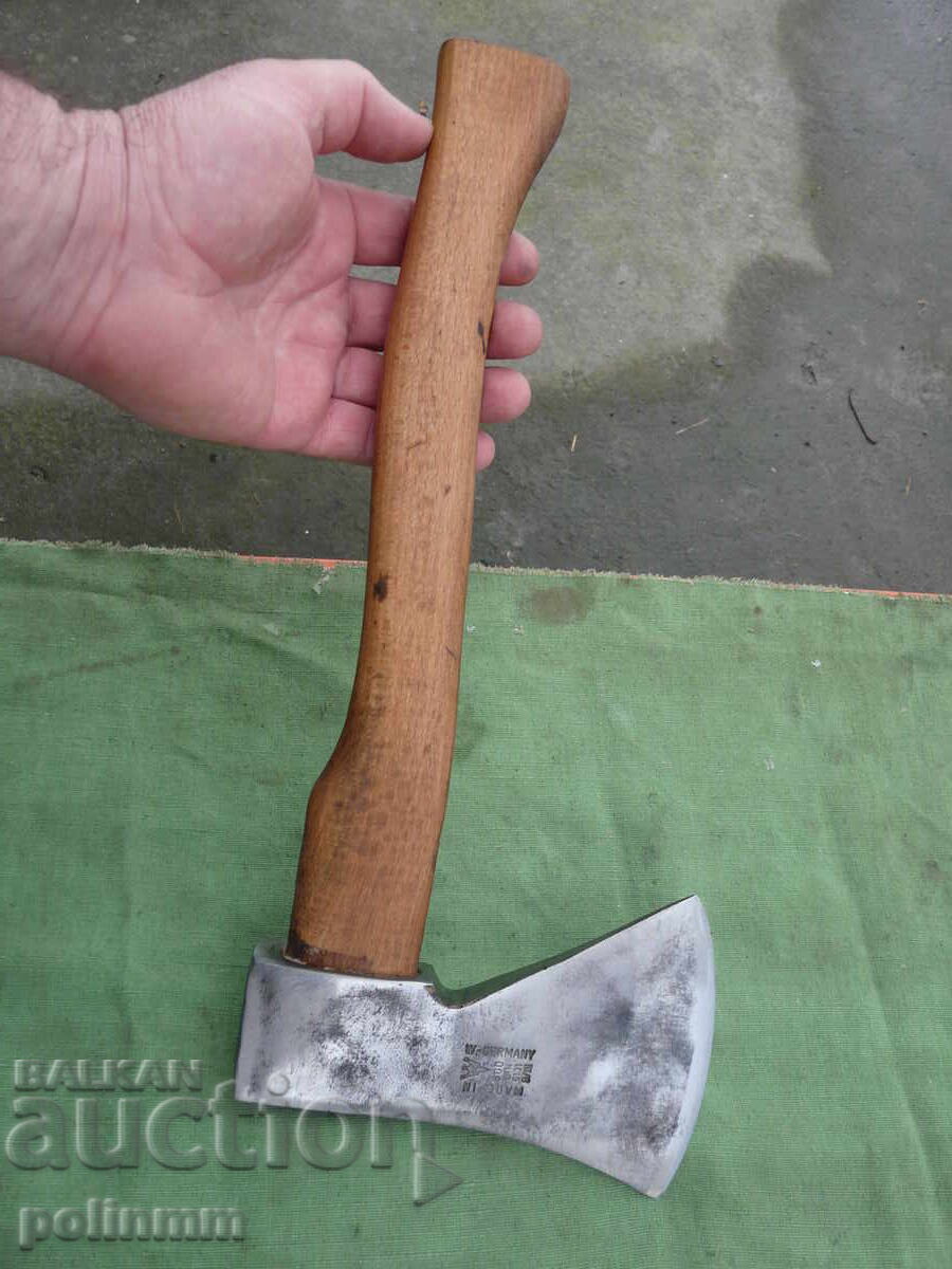 Παράδοση Παλιό γερμανικό τσεκούρι - 592
