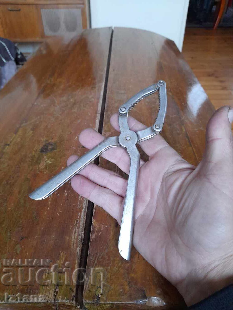 Old nutcracker with price € 12.00 | 23.47 BGN