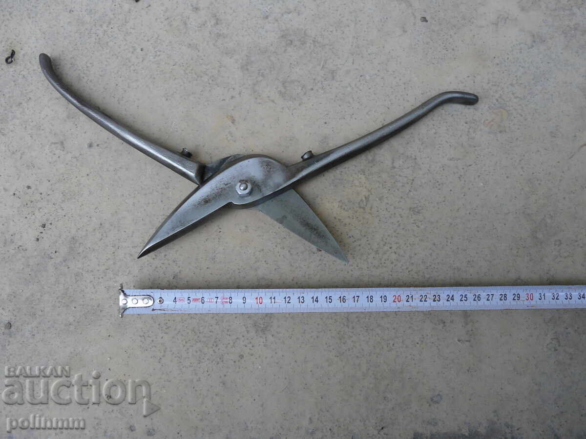 Ножица за ламарина с цена € 18.00 | 35.20 лв.