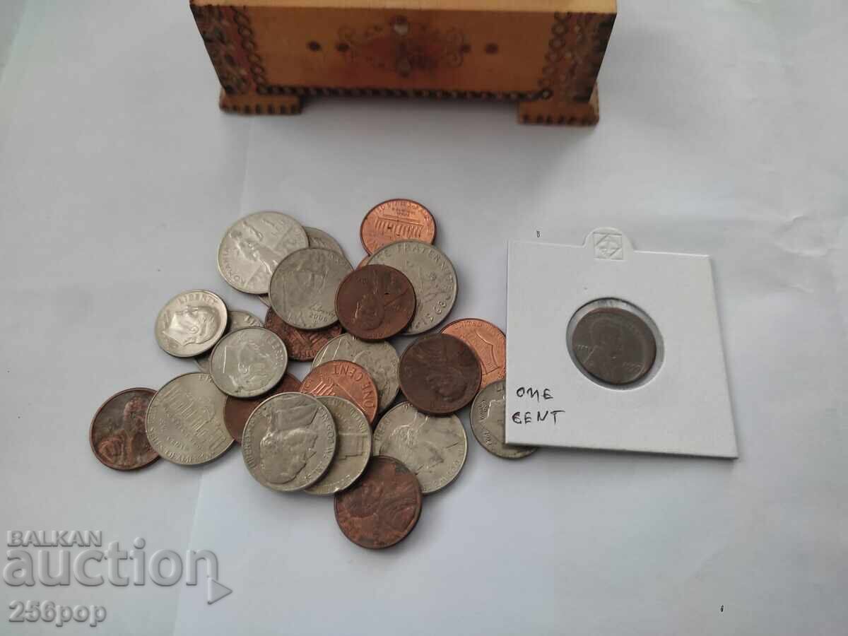 Μικρό ξύλινο κουτί με νομίσματα - 5