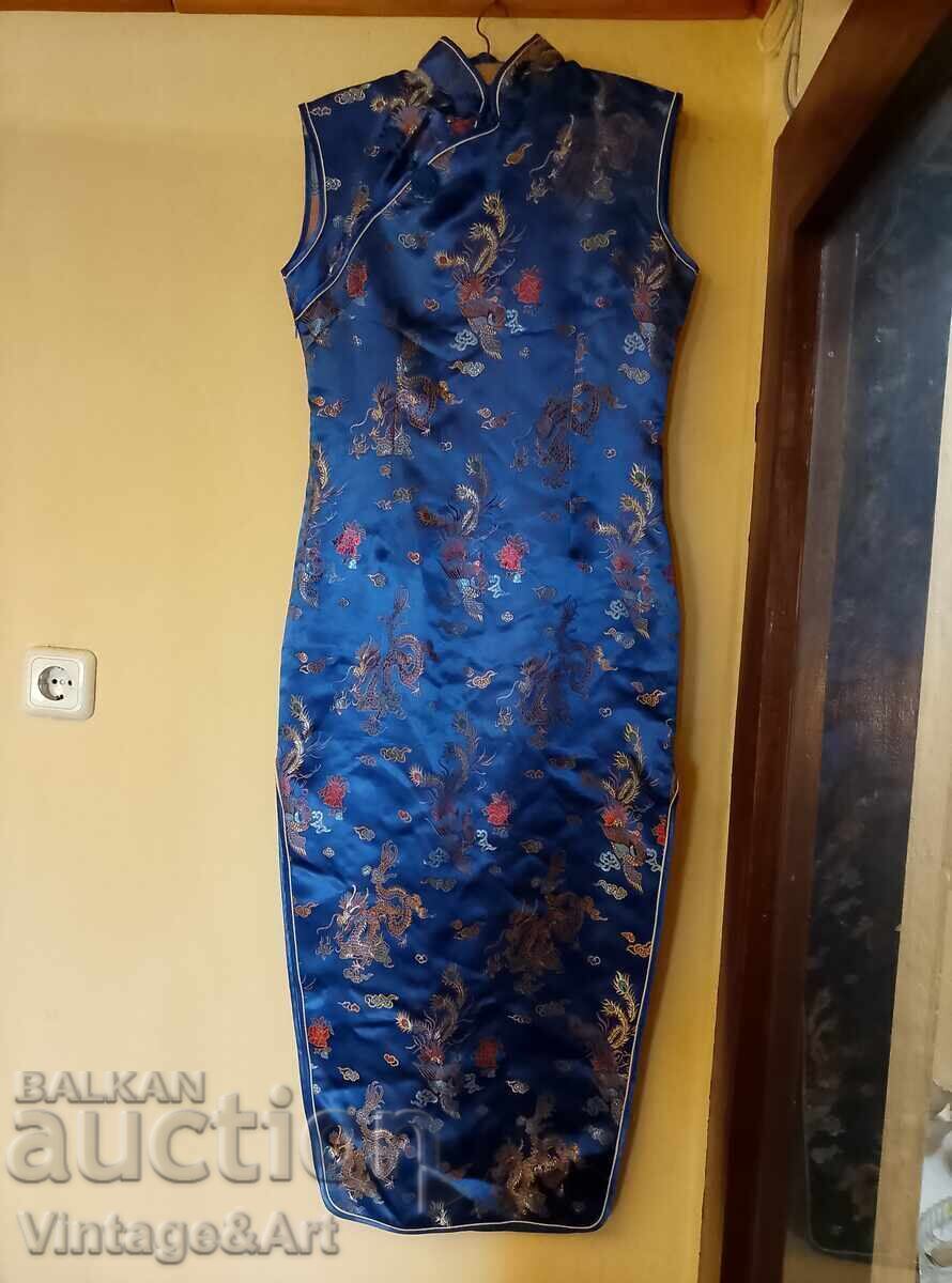 Παράδοση 2 x Αυθεντικό Κινέζικο Φόρεμα και Παιδικό Κοστούμι