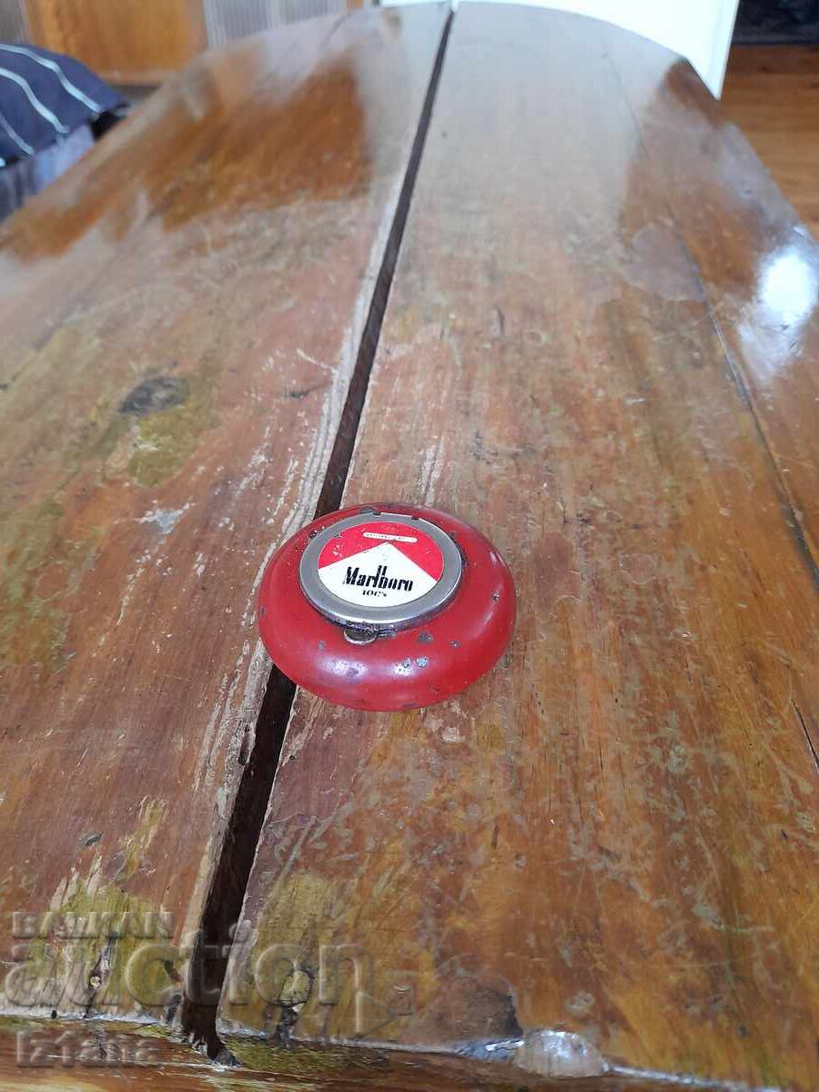 scrumieră veche Marlboro scrumieră veche Marlboro