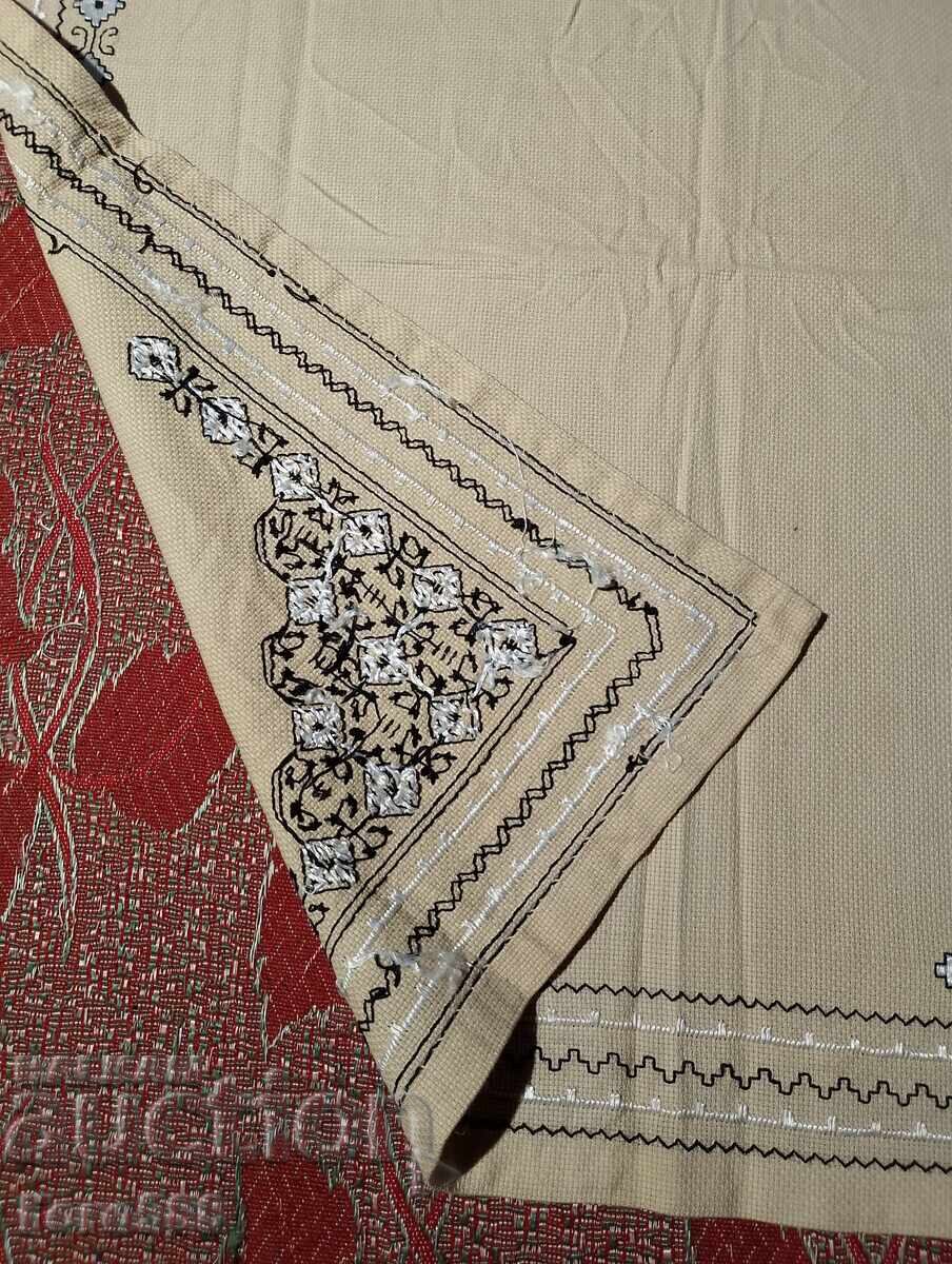 Licitație Husa mică 03