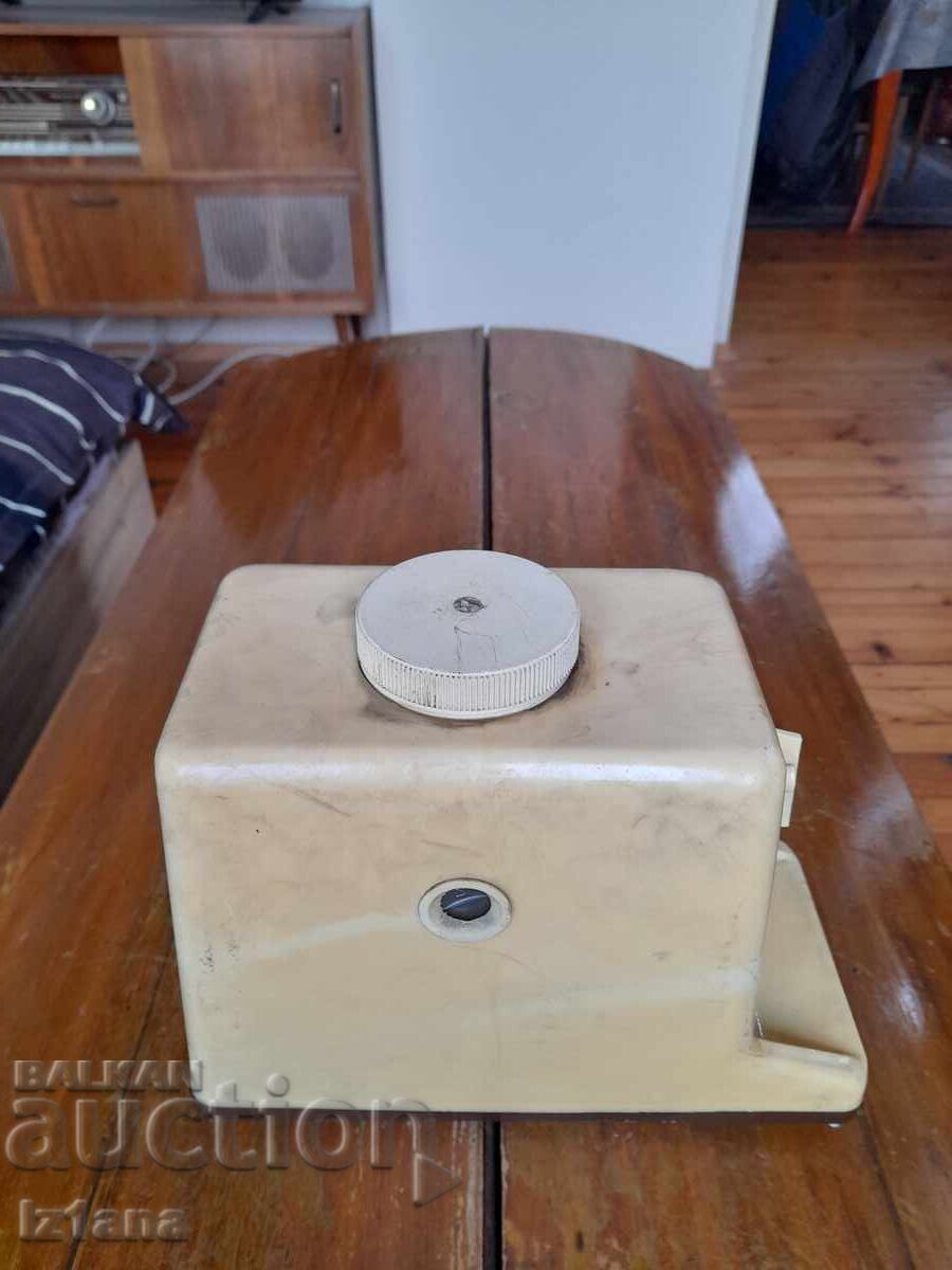 Аукцион Стар зъболекарски уред за пломби АБ-1 Аукцион Стар зъболекарски уред за пломби АБ-1