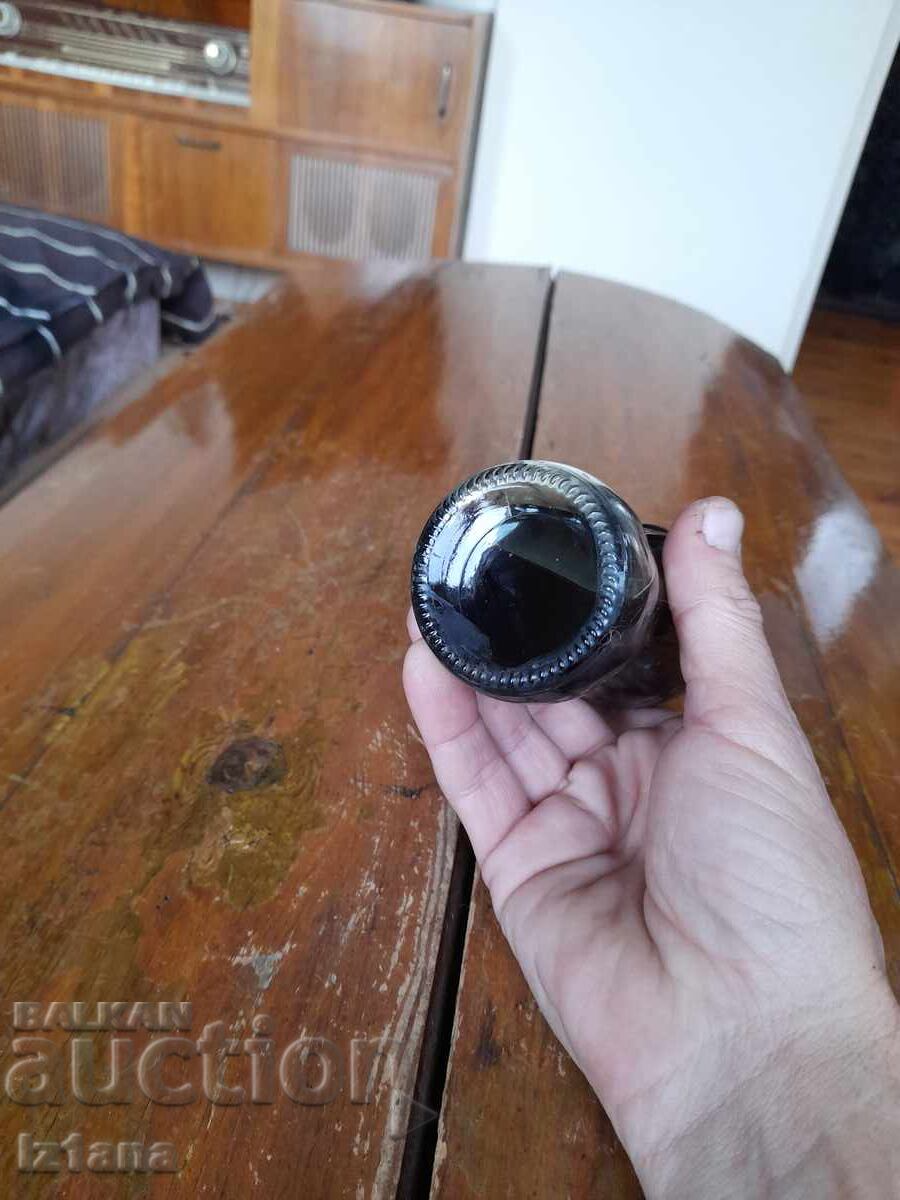 Ένα παλιό μπουκάλι Coca Cola, Coca Cola - 5