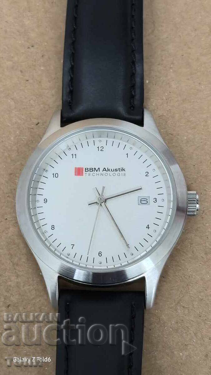 RARE WATCH, I DON'T KNOW IF IT WORKS