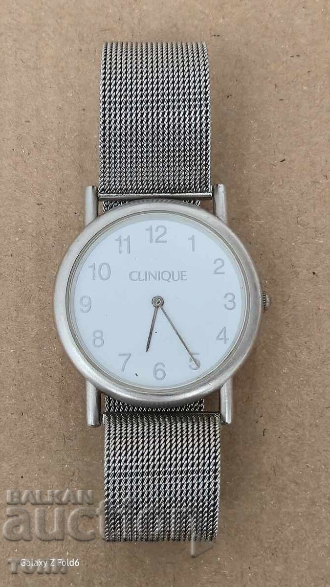 WATCH IS RARE I DON'T KNOW IF THE BZC WORKS!!!!!