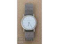 RARE WATCH, I DON'T KNOW IF IT WORKS