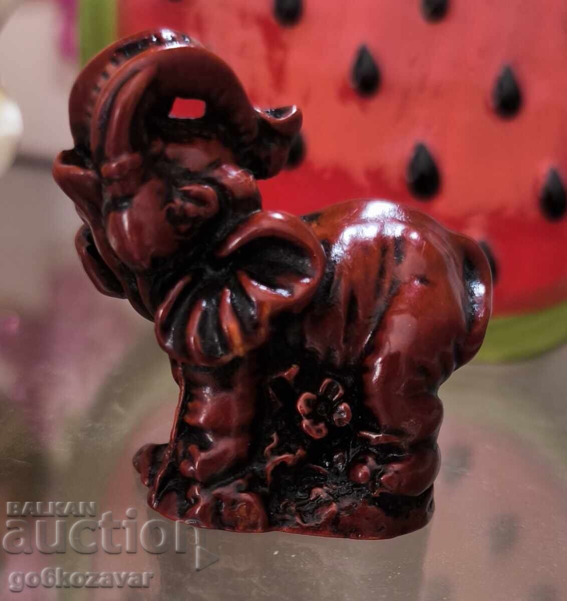Licitație Figurină decorativă Elefănțel Rășină Roșie
