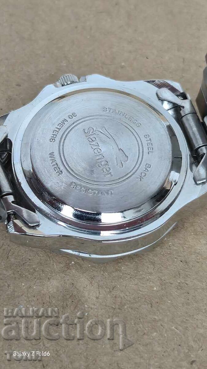 Delivery of WATCH IS RARE I DON'T KNOW IF THE BZC WORKS!!!!