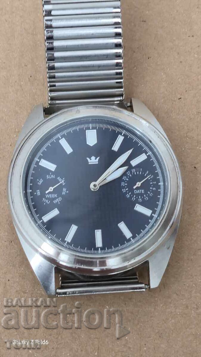 WATCH IS RARE I DON'T KNOW IF THE BZC WORKS!!!!