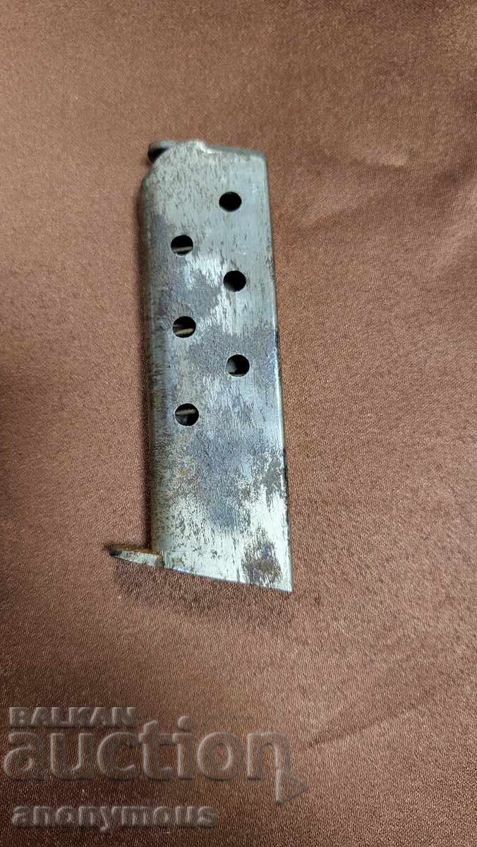 Magazine for Walther PPK pistol Magazine for Walther PPK pistol