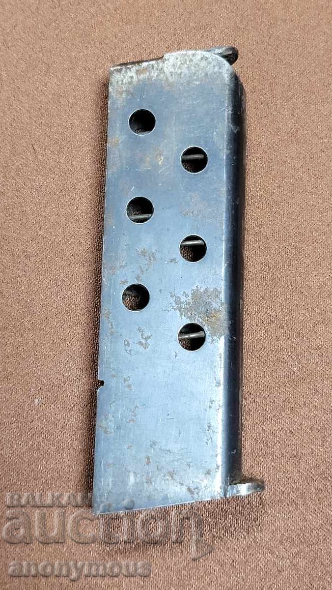 Licitație Încărcător de 7.65, probabil copie Browning 1922 Licitație Încărcător de 7.65, probabil copie Browning 1922