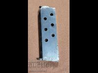 Пълнител на 7.65 вероятно копие на браунинг 1922