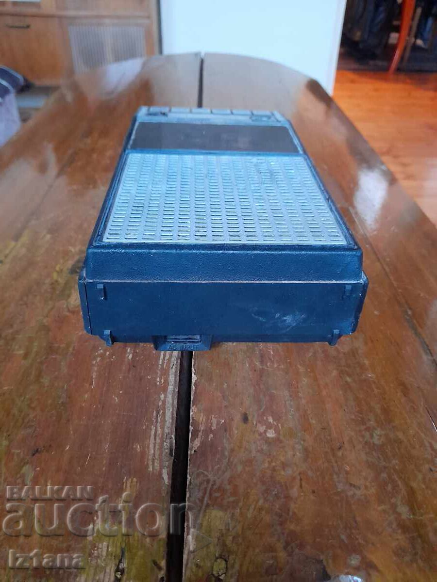 Доставка на Стар касетофон General Electric 3-5105G