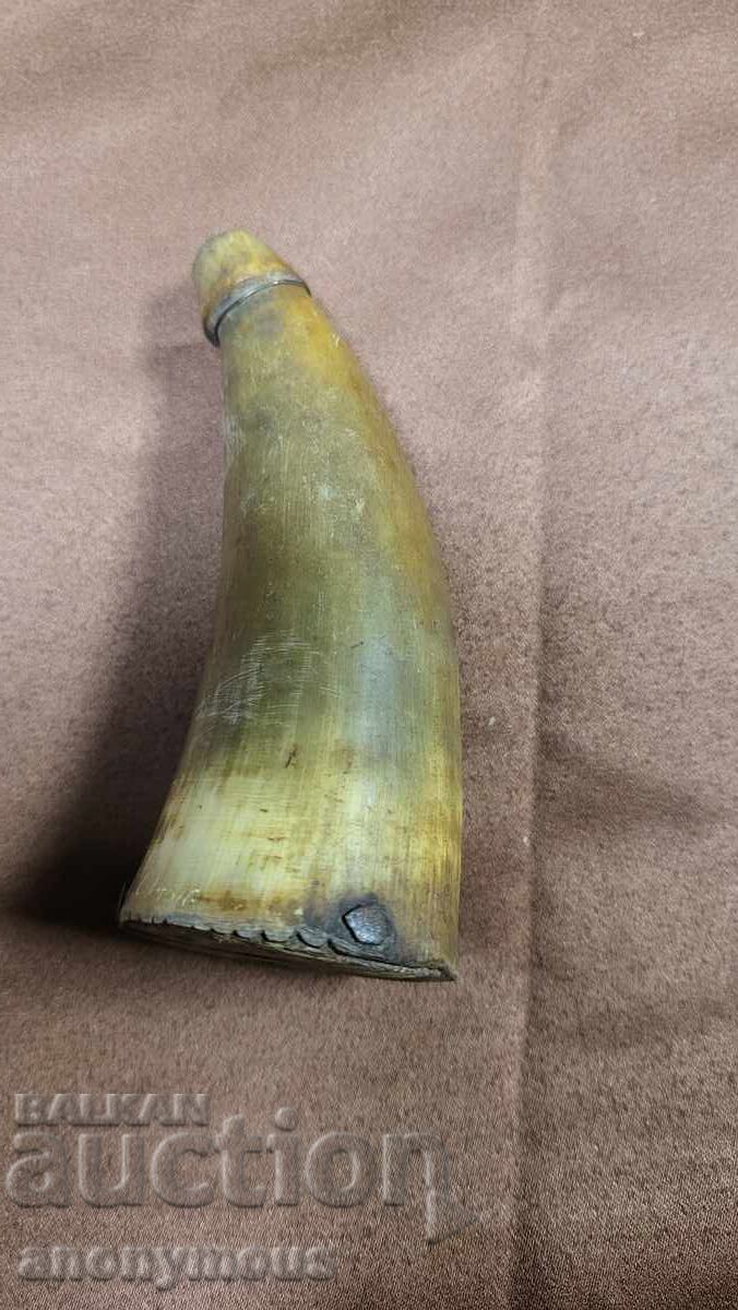 Аукцион Барутник, барутница от рог 6