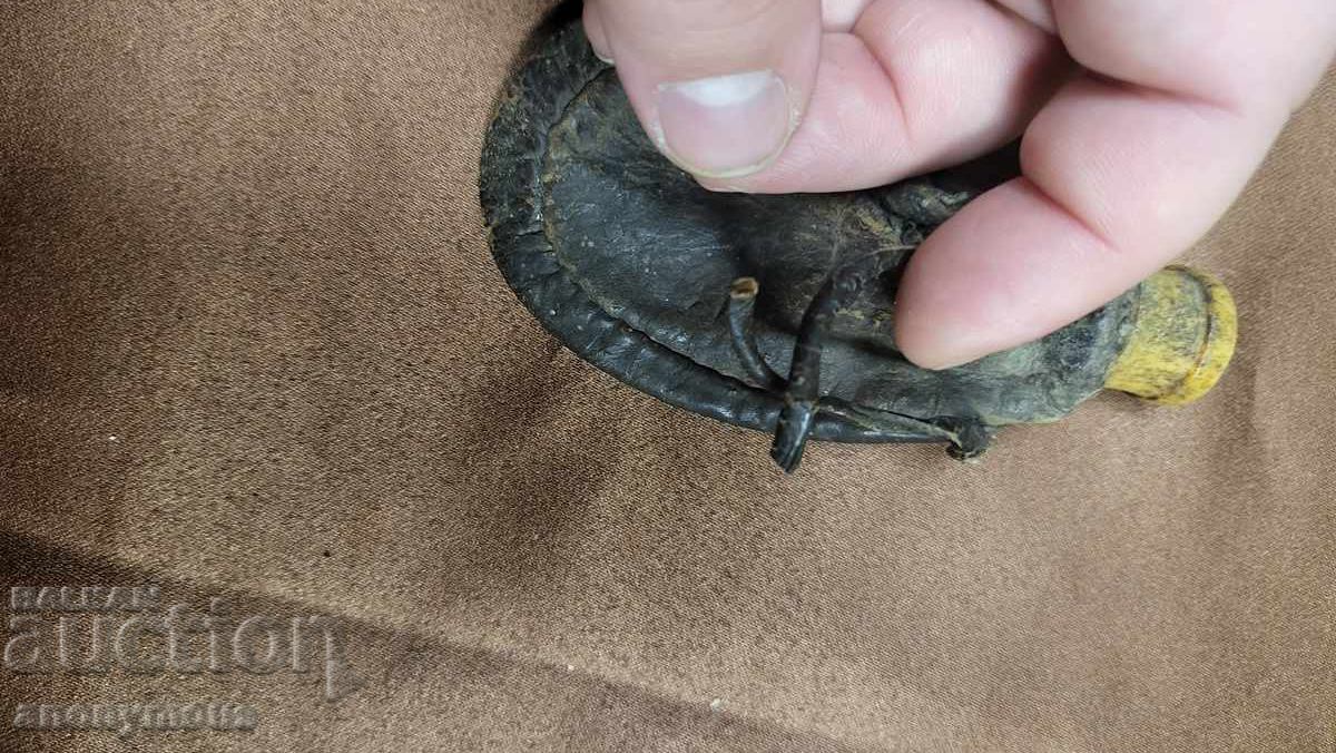 Licitație Pungă, curelă, portmoneu, husă din piele 1