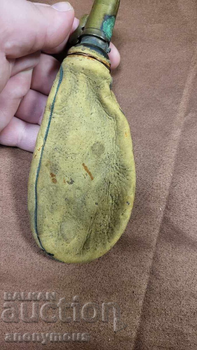 Pungă, curelă, portmoneu, portofel piele 2 cu preț € 50.00 | 97.79 BGN