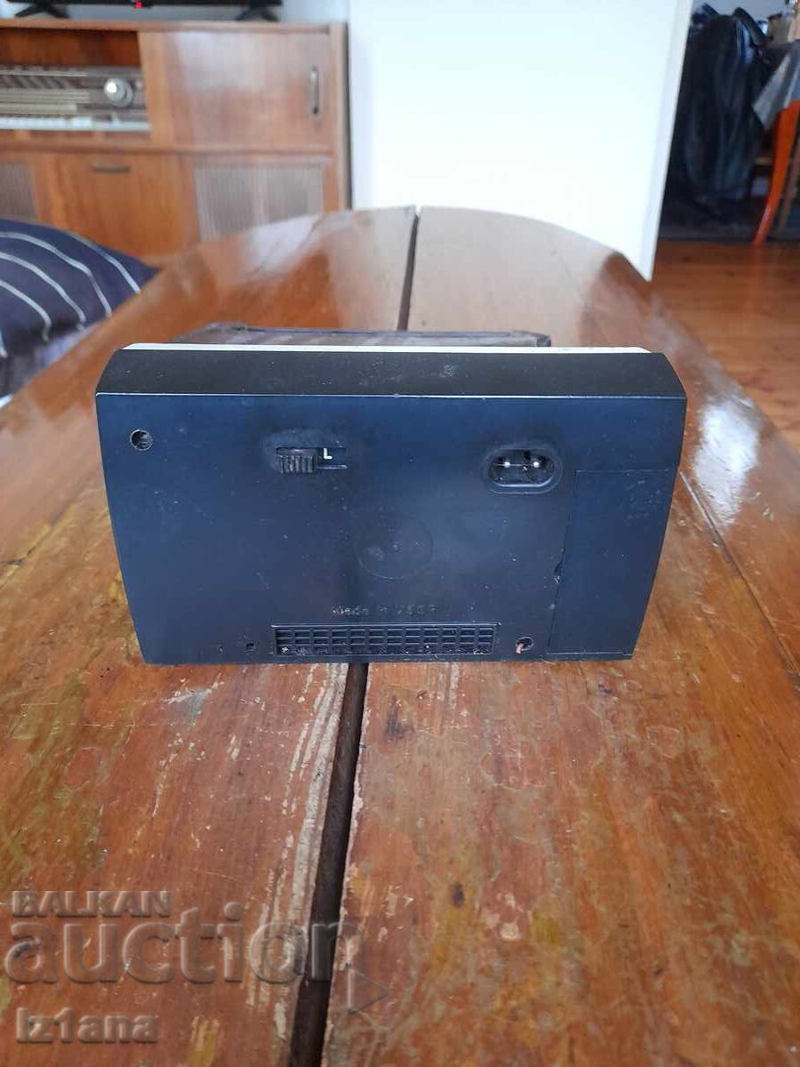 Livrarea Radio vechi, receptor radio Sokol, Sokol 403 Livrarea Radio vechi, receptor radio Sokol, Sokol 403