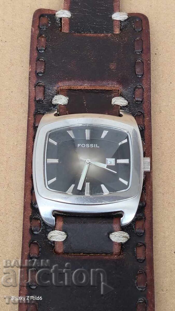 FOSSIL QUARTZ ΚΟΥΡΤΖΙΟ ΔΕΝ ΞΕΡΩ ΑΝ ΛΕΙΤΟΥΡΓΕΙ BZC !!!! με τιμή € 0.31 | 0.61 BGN
