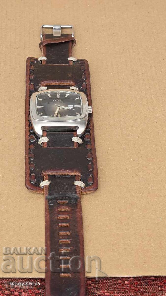 Παράδοση FOSSIL QUARTZ ΚΟΥΡΤΖΙΟ ΔΕΝ ΞΕΡΩ ΑΝ ΛΕΙΤΟΥΡΓΕΙ BZC !!!!