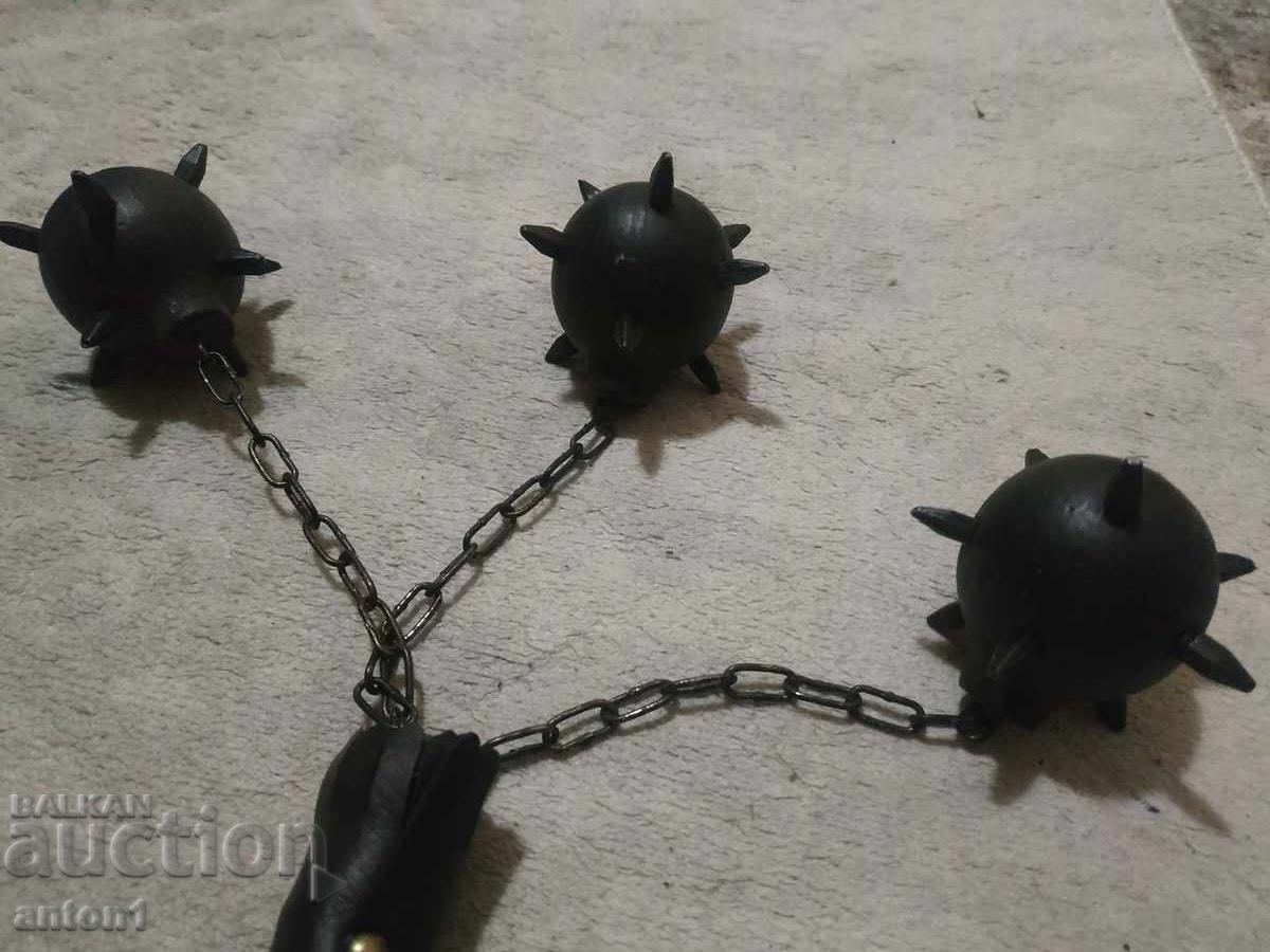 Σκήπτρο με τιμή € 42.00 | 82.14 BGN