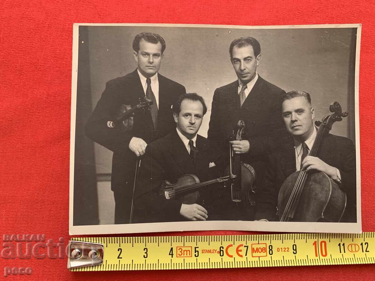 Δημοπρασία Κρατικό Ραδιοφωνικό Κουαρτέτο "Αβράμοφ" παλιά φωτογραφία