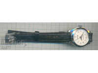 Το ρολόι 10 λειτουργεί