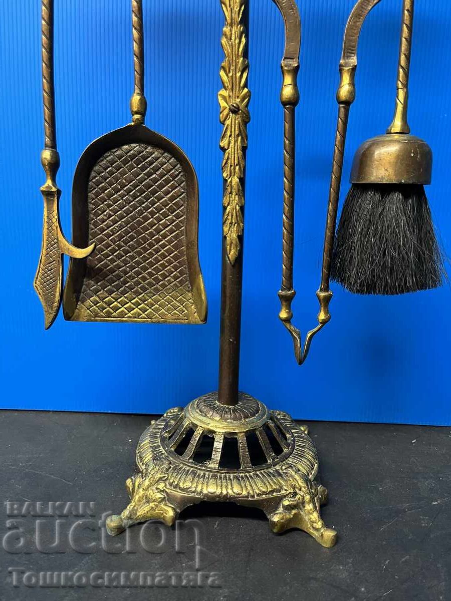 Licitație Unelte de șemineu vintage, din bronz