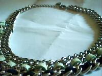 красив  колие за носия