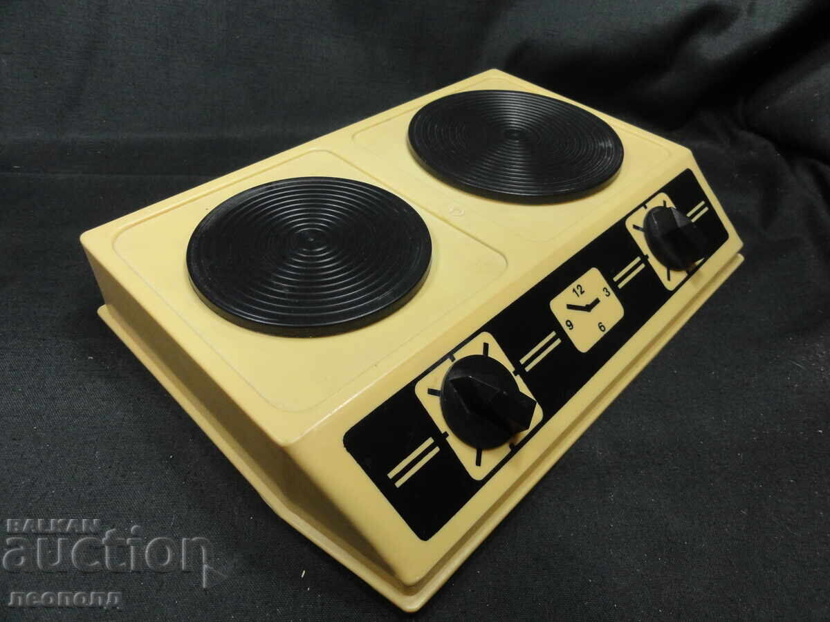 Аукцион БЗЦ СТАРA РЕТРО СОЦ ПЛАСТМАСОВА ИГРАЧКА ПЕЧКА КОТЛОН Аукцион БЗЦ СТАРA РЕТРО СОЦ ПЛАСТМАСОВА ИГРАЧКА ПЕЧКА КОТЛОН