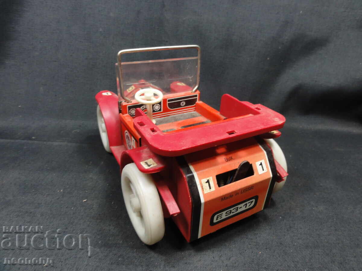 Аукцион БЗЦ СТАРA РЕТРО СОЦ ЛАМАРИНЕНА ИГРАЧКА КОЛА NORMA