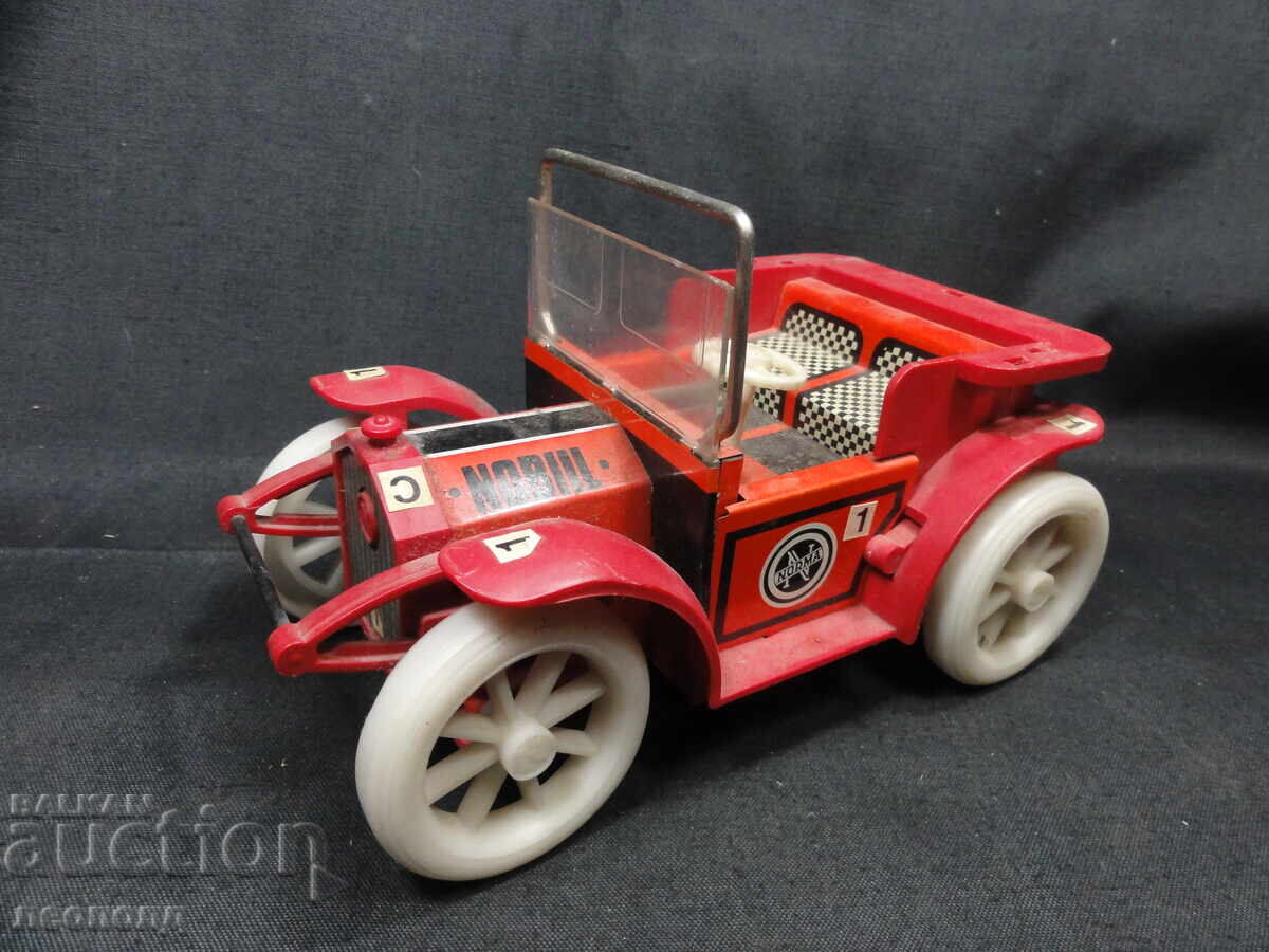 БЗЦ СТАРA РЕТРО СОЦ ЛАМАРИНЕНА ИГРАЧКА КОЛА NORMA