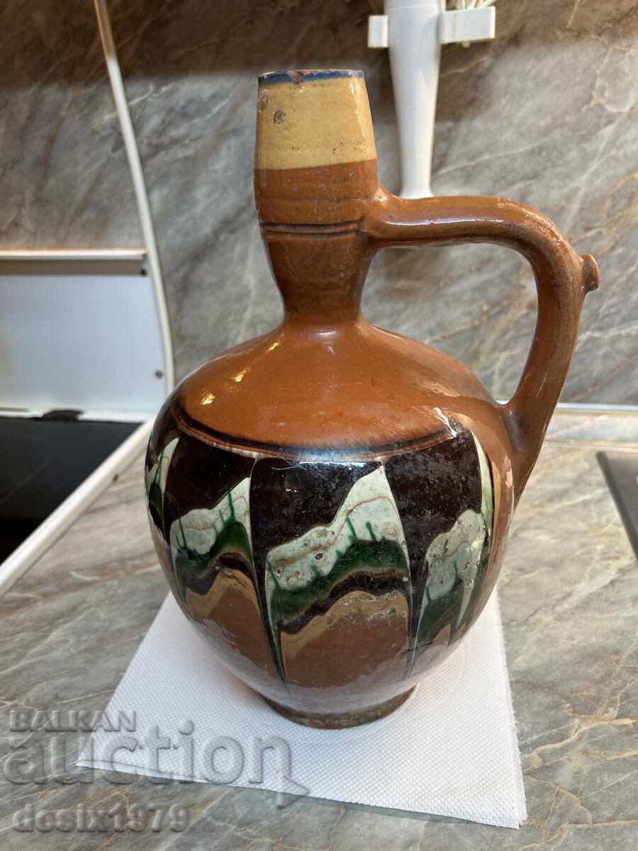 Ceramică veche - oală mare