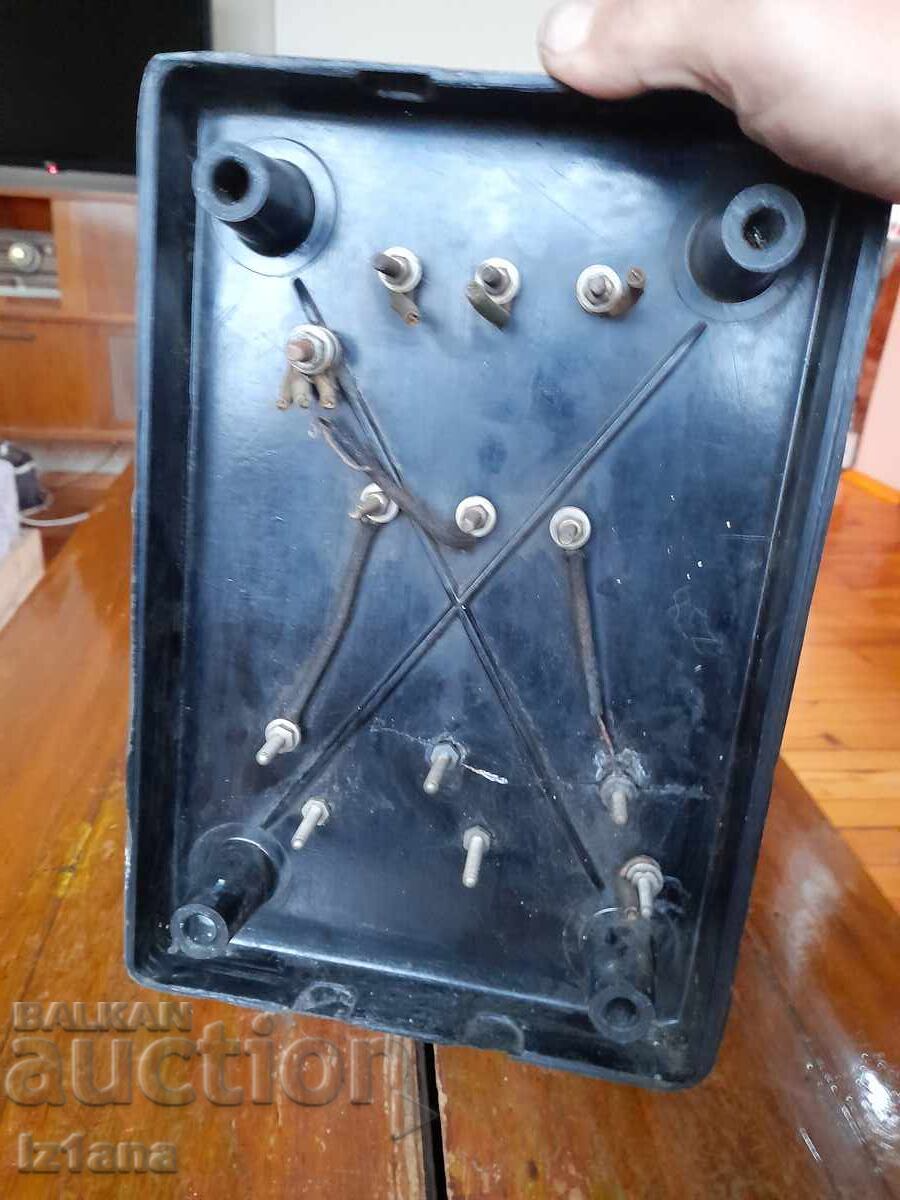 Delivery of Old three-phase electric switch, circuit breaker, disconnector Delivery of Old three-phase electric switch, circuit breaker, disconnector