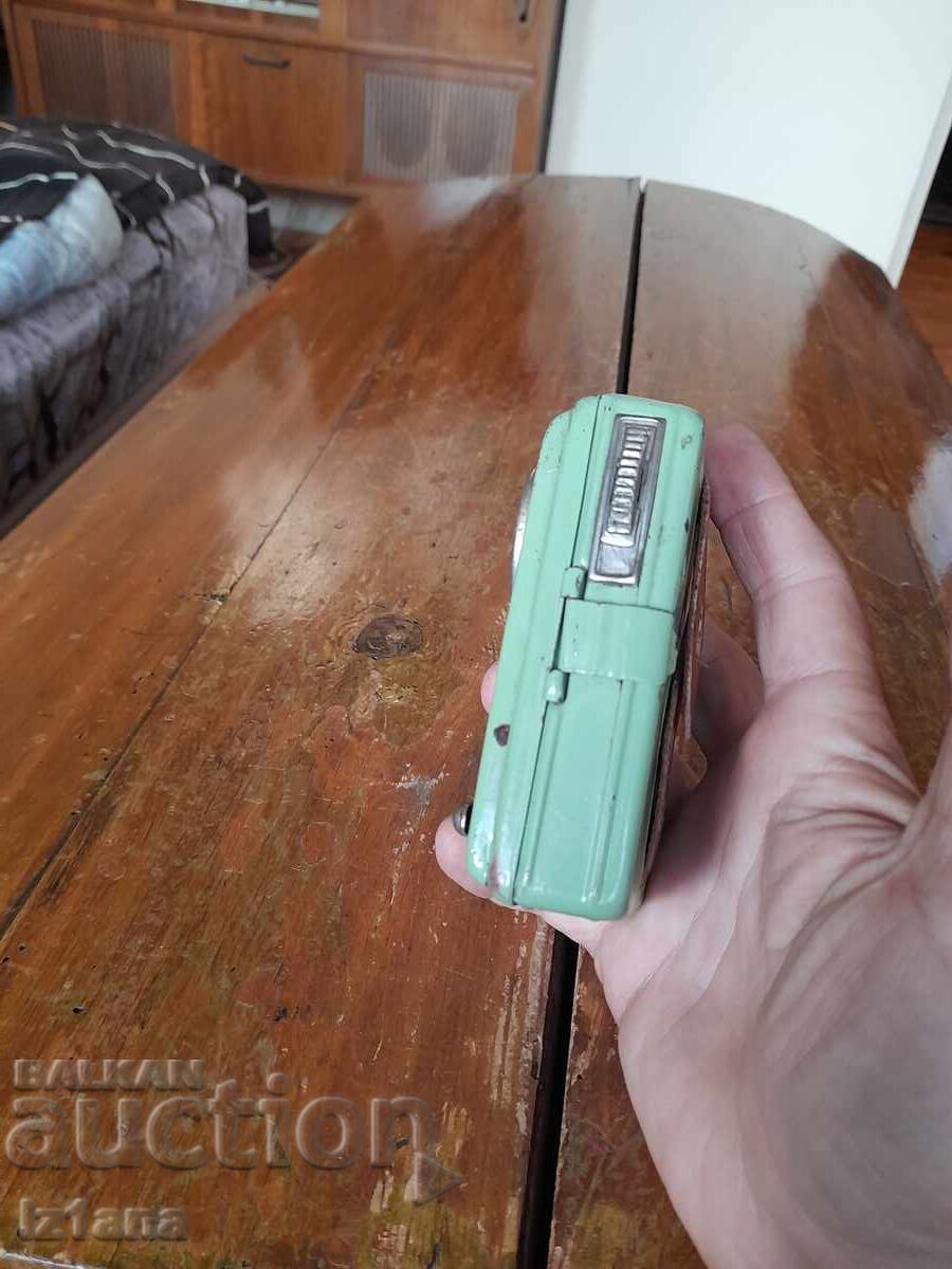 Livrarea Lanterna veche de cale ferată Livrarea Lanterna veche de cale ferată