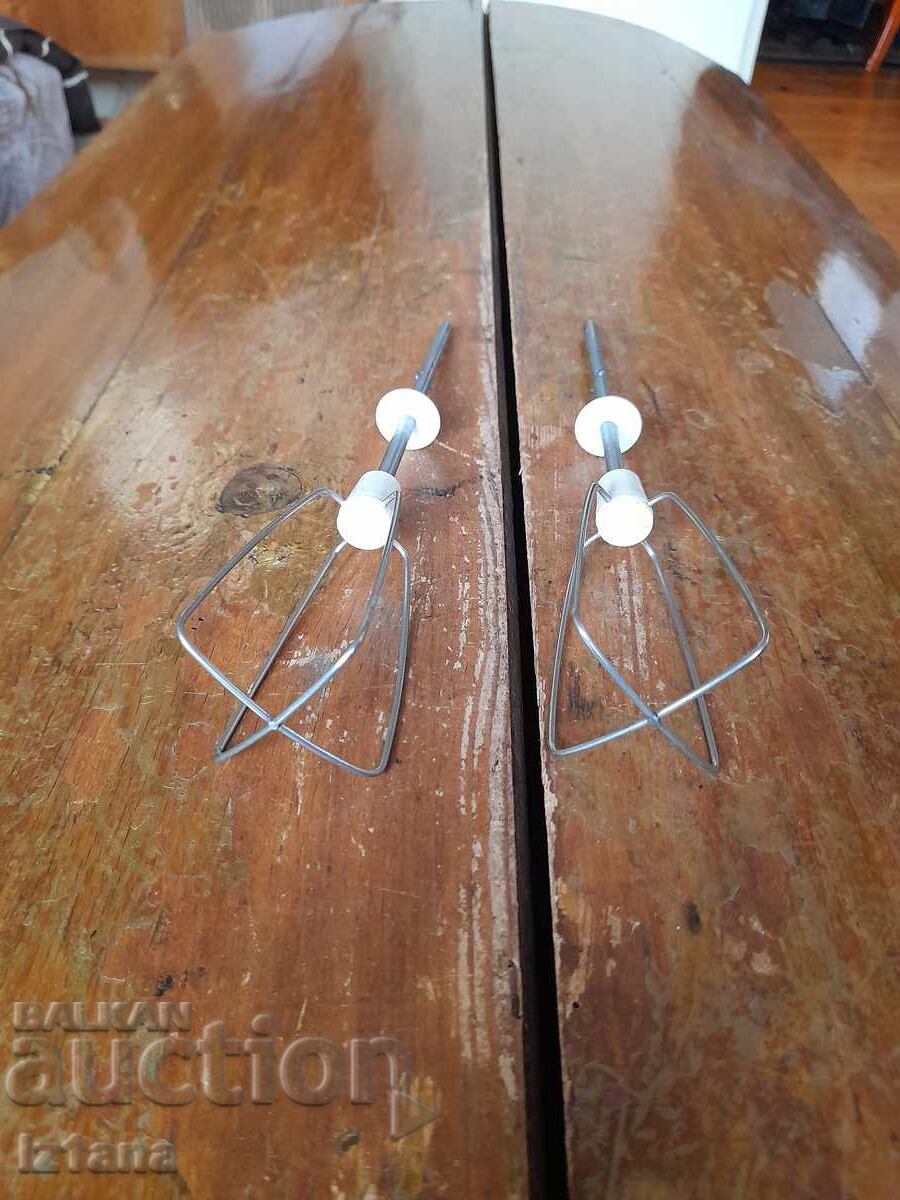 Παλιά μίξερ χτυπητήρια ΑΚΑ με τιμή € 16.00 | 31.29 BGN