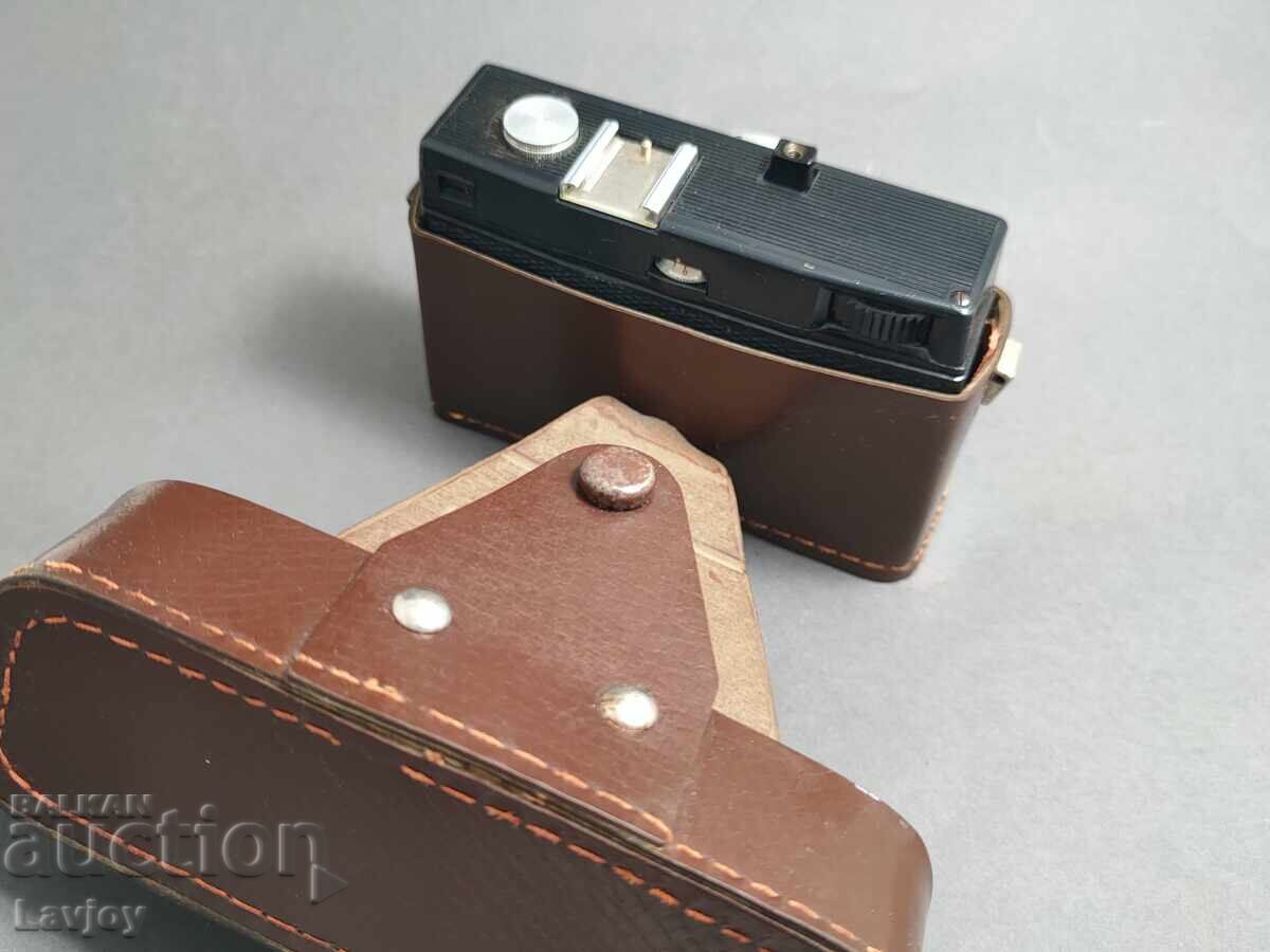 Livrarea Aparat foto retro Smena Lomo Livrarea Aparat foto retro Smena Lomo