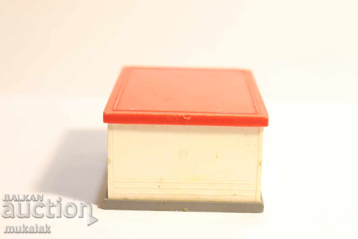 Аукцион FALLER? KIBRI?  H0 1/87  СГРАДА  КЪЩА ГАРАЖ ВАГОН  ВЛАК  ЖП